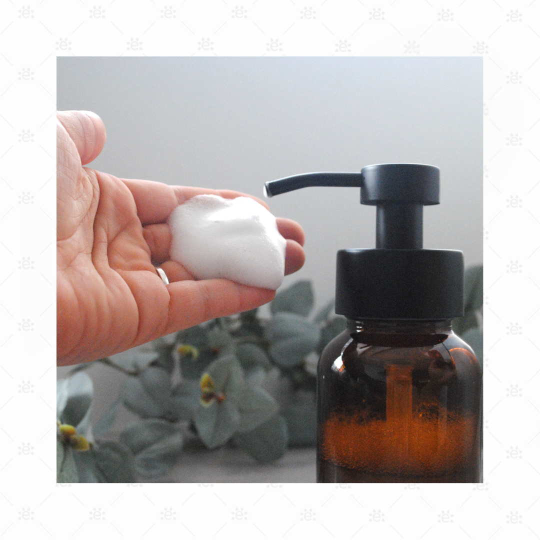 Distributeur de mousse glacée 250 ml - Amber met zwarte pompe